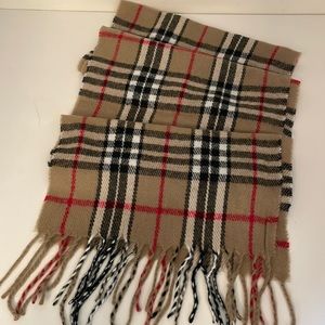 James Pringle Weavers Acrylic Scarf